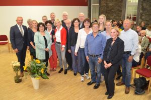 Foto: Auf Einladung der Steuerungsgruppe trafen sich die Mitglieder des Palliativnetzwerkes Neuwied im Gemeindesaal der ev. Kirchengemeinde Feldkirchen um das 10-jährige Jubiläum des Palliativnetzwerkes zu feiern.