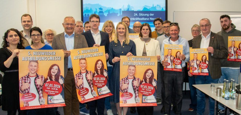 Die Fachkräfteallianz freut sich auf eine gute Resonanz bei der Ausbildungsmesse am 7. Mai auf dem Schulgelände der David-Roentgen-Schule in Neuwied. Foto: Thomas Herschbach