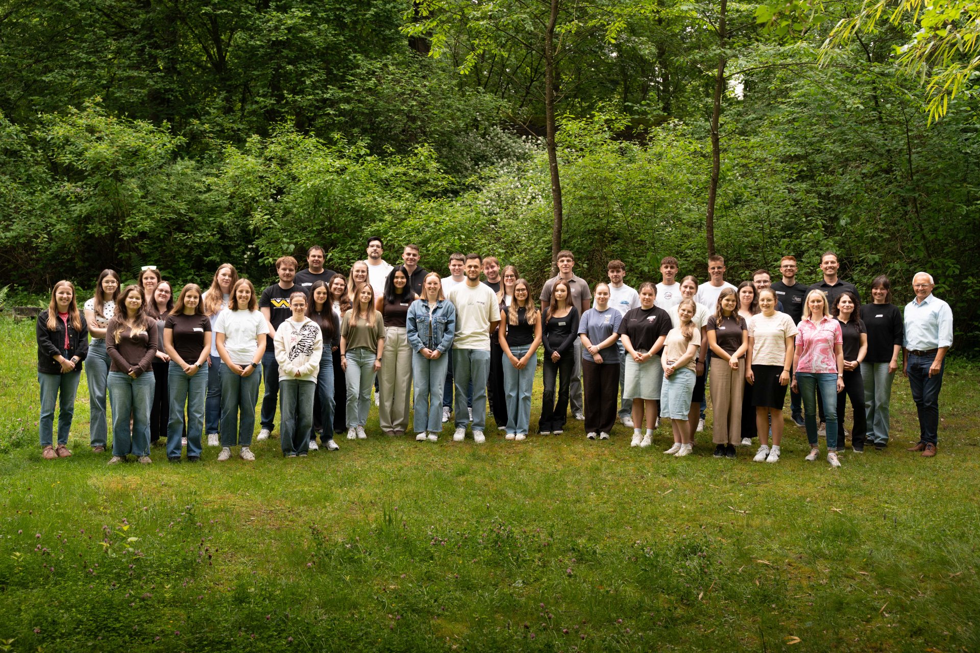 Die Auszubildenden der Kreisverwaltung nutzten gemeinsam mit dem Quest-Team die Gelegenheit, neue Perspektiven zu entwickeln, eigene Stärken zu reflektieren und wertvolle Impulse für ihren Berufsalltag mitzunehmen. Foto: Martin Boden/ Kreisverwaltung Neuwied Die Auszubildenden der Kreisverwaltung nutzten gemeinsam mit dem Quest-Team die Gelegenheit, neue Perspektiven zu entwickeln, eigene Stärken zu reflektieren und wertvolle Impulse für ihren Berufsalltag mitzunehmen. Foto: Martin Boden/ Kreisverwaltung Neuwied