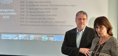 Regen Zuspruchs erfreute sich auch das jüngste Netzwerktreffen der Naturgenuss-Partner im Landhotel Fernblick in Hümmerich. Die Botschaft: Regionale Produktvielfalt ist ein echter Tourismusfaktor. Fotos: Thomas Herschbach