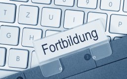 Fortbildung Tastatur, auf der Fortbildung steht