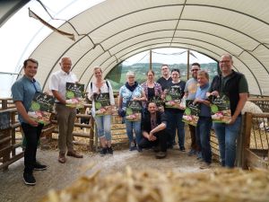 Foto: Gastronomen und Erzeuger der Regionalinitiative laden zu sommerlichen Landpartien mit Genusspotenzial vom Rheintal bis in den Westerwald ein.
