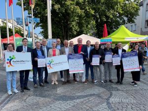Foto: Die Organisatoren der Neuwieder Fachkräfteallianz zogen am Ende der Ausbil-dungsmesse ein äußerst positives Fazit. Foto: KV Neuwied / Ulf Steffenfauseweh