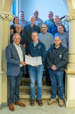Foto: Dr. Johannes Westhofen (Mitte) verstärkt nun als Leitender Notarzt das Rettungsteam für große Schadensereignisse. Foto: Martin Boden (KV-Neuwied).