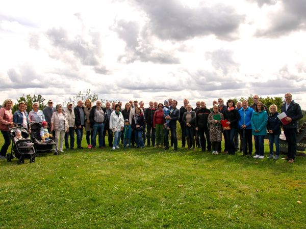 Foto: Bereits im Rahmen des Kreisentscheids hatten sich alle Beteiligten ein Bild von den Wettbewerbs-Aktivitäten der Ortsgemeinde Oberraden machen können. Foto: Arzu Bulut / Kreisverwaltung Neuwied.
