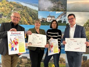 Foto: „Tanzen statt Torkeln“ ist ein Aufruf zum Kinder- und Jugendschutz an Karneval, den auch (von links) Landrat Achim Hallerbach, Kreisjugendpflegerin Simone Höhner Tanja Buchmann vom Stadtjugendamt – Jugendschutz und Bürgermeister Peter Jung favorisieren. Foto: Thomas Herschbach