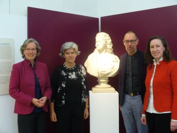Foto: Von links Sophie Fürstin zu Wied, Dr. Edda Binder-Iijima, Bernd Willscheid, Dr. Silvia Irina Zimmermann