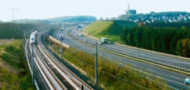 Ice auf Eisenbahnschienen